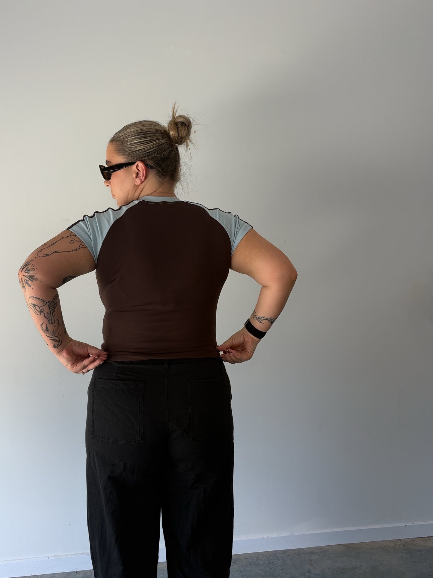 Cocoa Sky Cropped Tee
